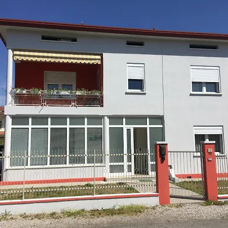 Piccadilly 호텔 2*